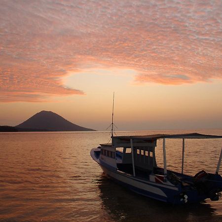 Siladen Resort & Spa Bunaken Eksteriør bilde