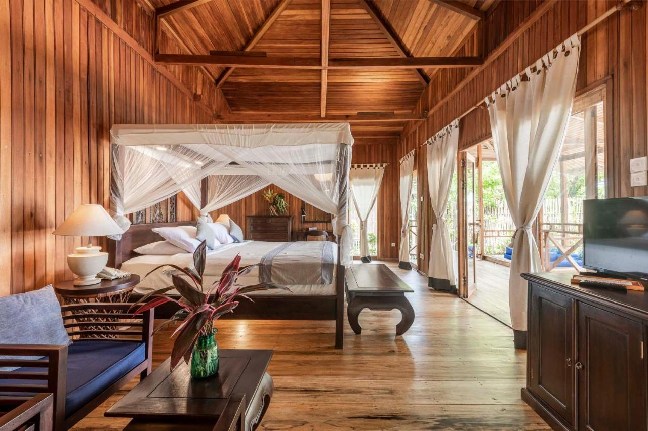Siladen Resort & Spa Bunaken Eksteriør bilde
