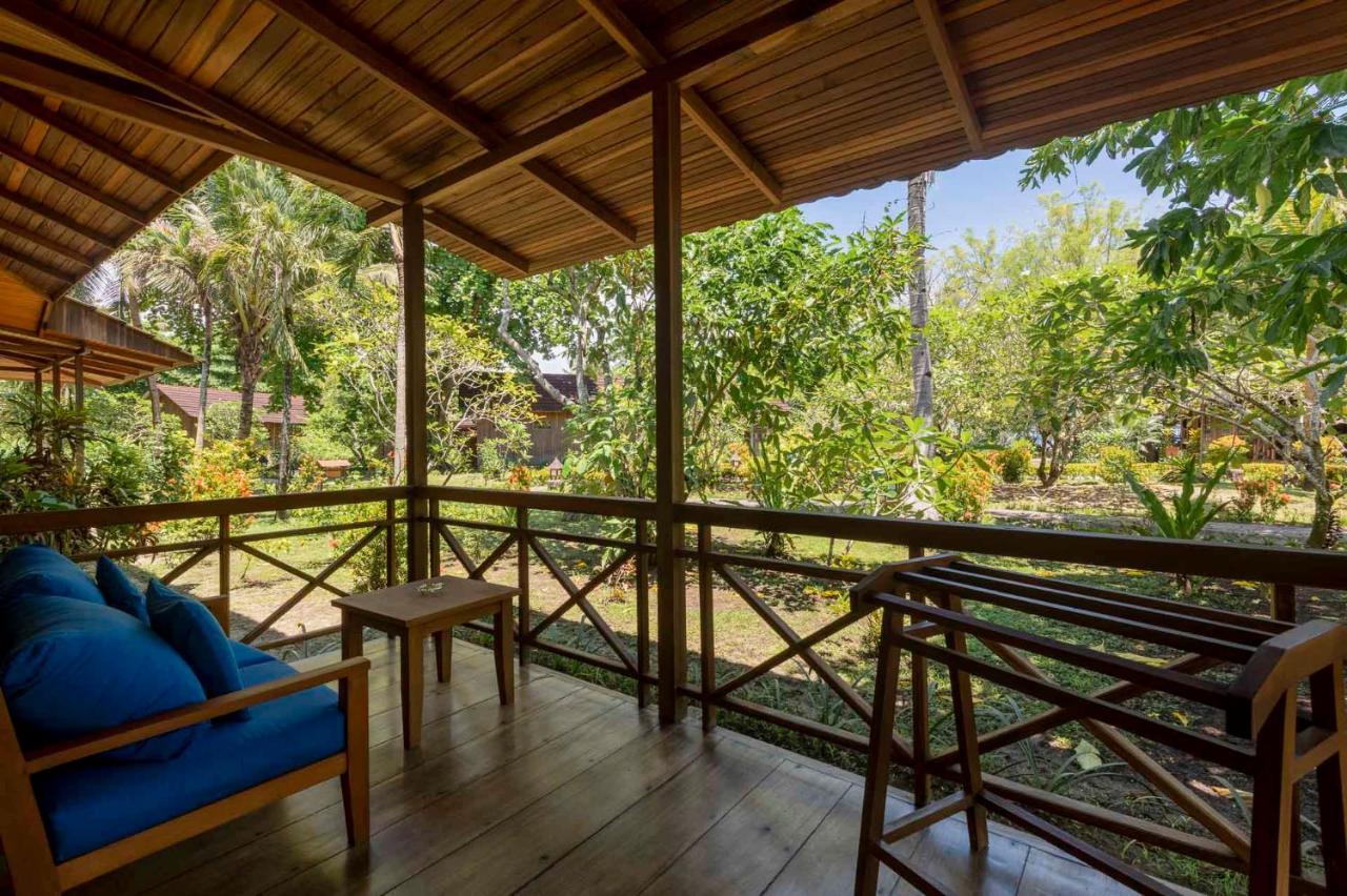 Siladen Resort & Spa Bunaken Eksteriør bilde