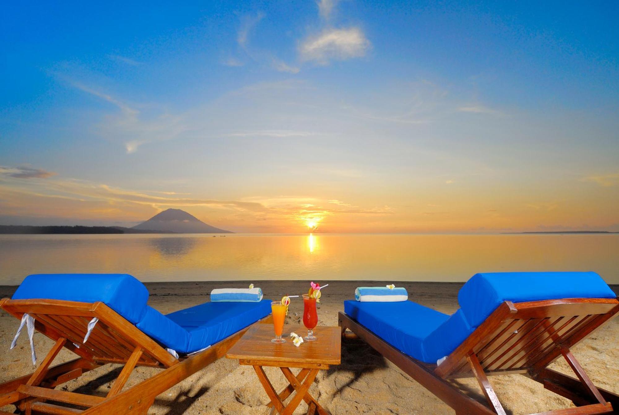 Siladen Resort & Spa Bunaken Eksteriør bilde
