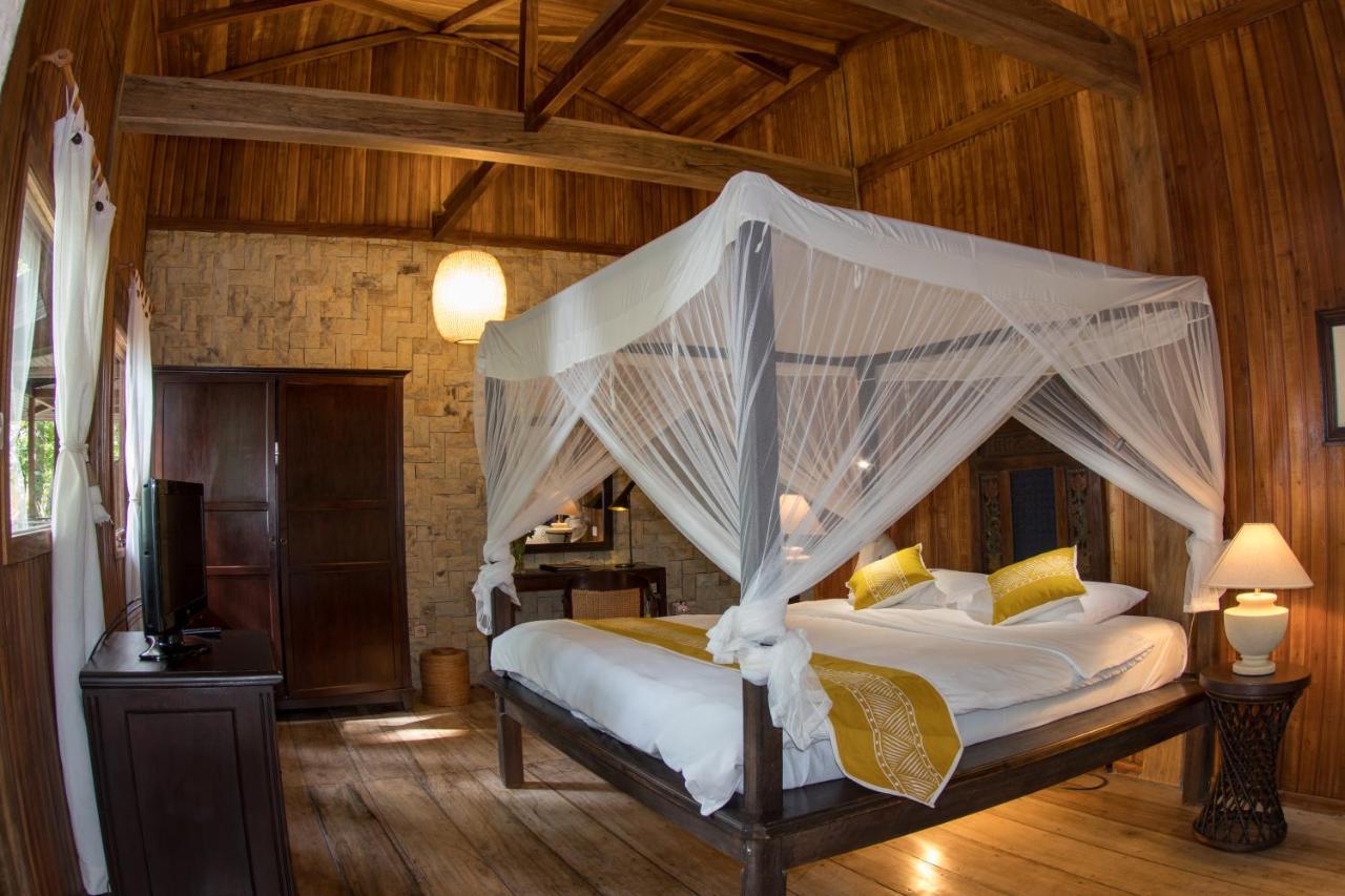 Siladen Resort & Spa Bunaken Eksteriør bilde